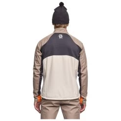 Veste Nordique Bjorn Daehlie Jacket Challenge 2.0 Desert Taupe -Skiez en ligne. c1b7b209d3f3287a4c39aee0504e2c50d47a8cb2 H23BJORTTH2253934 6