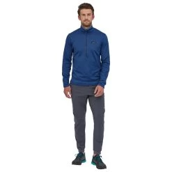 Polaire Patagonia M's R1 Daily Zip Neck Light Superior Blue X-Dye -Skiez en ligne. e50ecfe8970bb0f86cd4a4b9d89a34ade6dc7dff E22PATATTH3322639 5